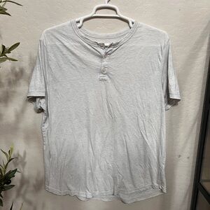 Old Navy Light Gray Short-Sleeve Henley